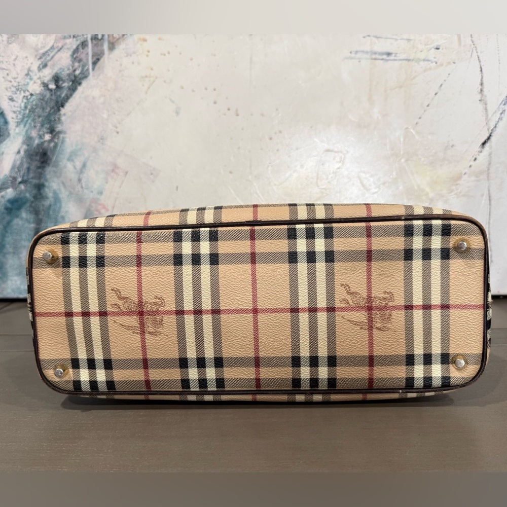 Burberry Beige Plaid Tote with Brown Leather Straps - Picture 7 of 13